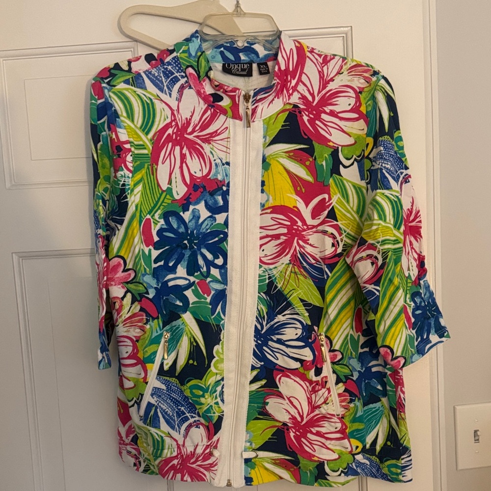 Multicolor Floral lightweight zip jackets